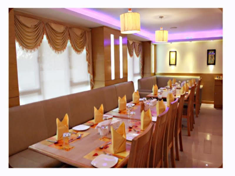 Fabhotel Prime Mahalaya Residency - Nr Chennai International Airport Buitenkant foto
